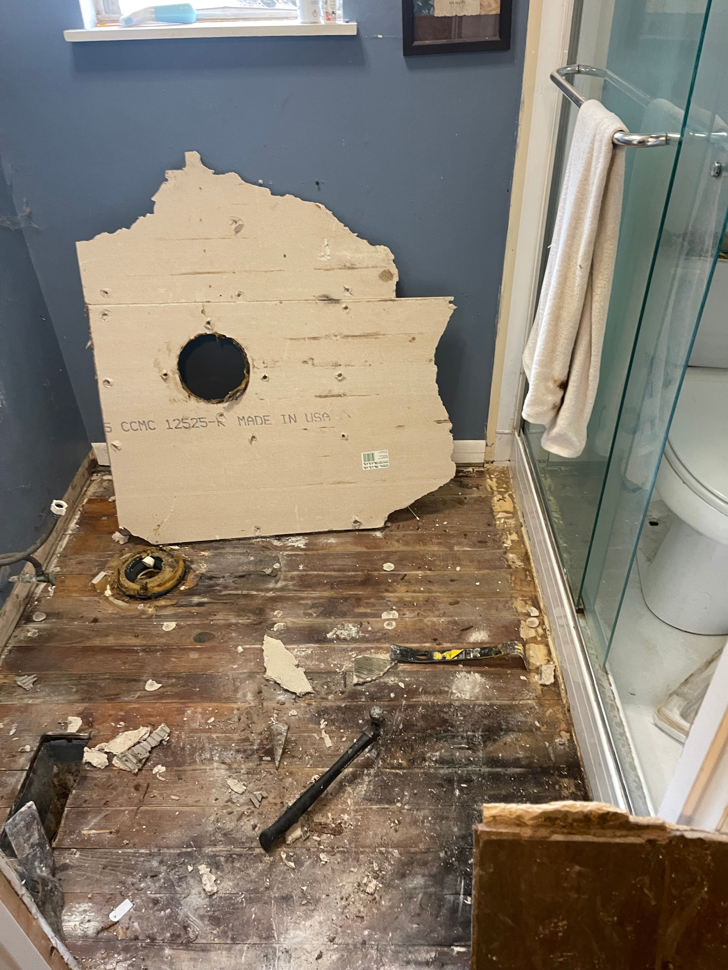 Demo - shower base and drain rough-in - Cleveland, TN