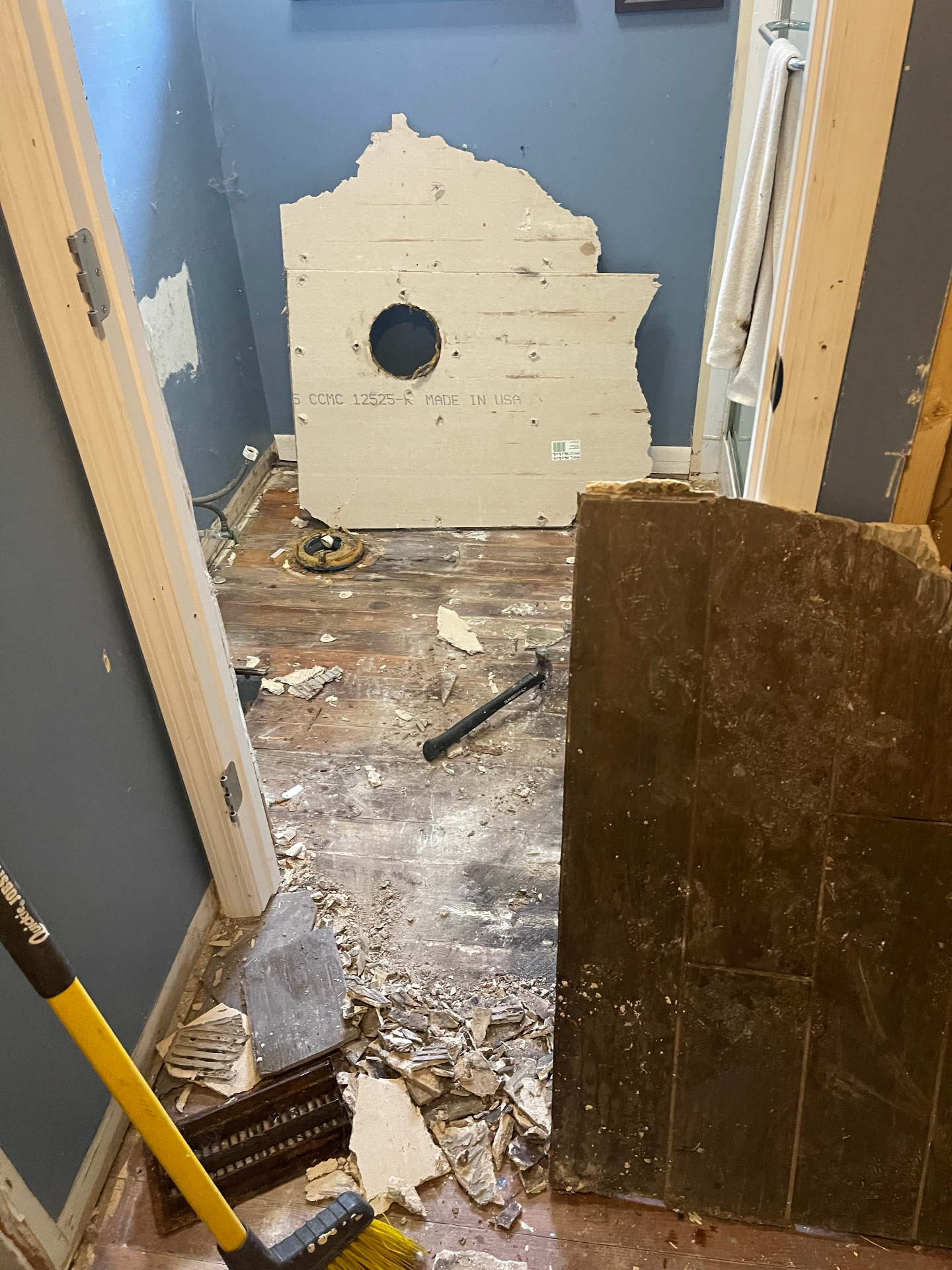 Demo - subfloor repair and joist sistering - Cleveland, TN