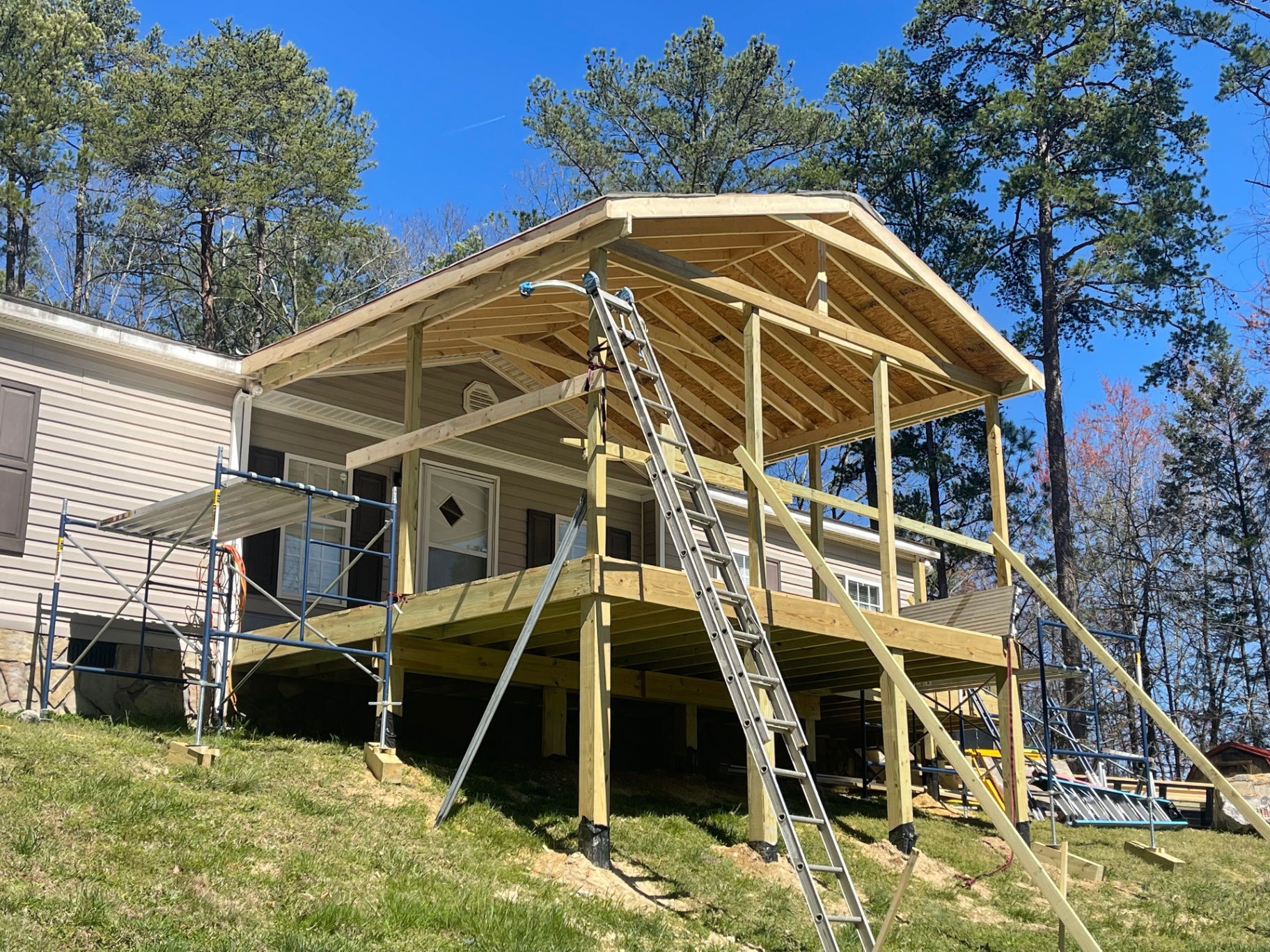 Side elevation - roof framing close-up - Cleveland, TN