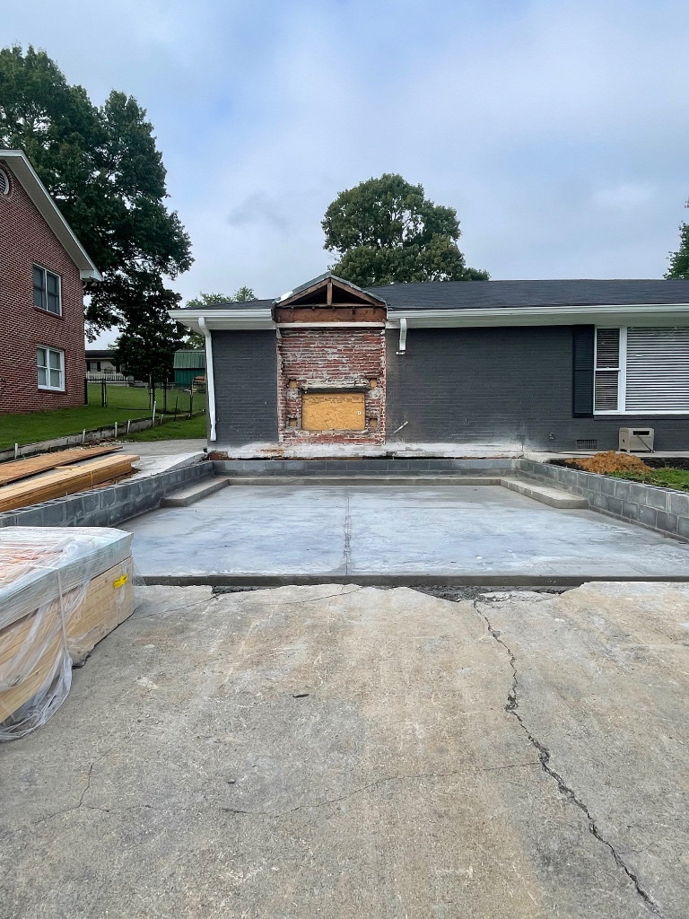 Foundation poured with CMU block stem wall - Cleveland, TN