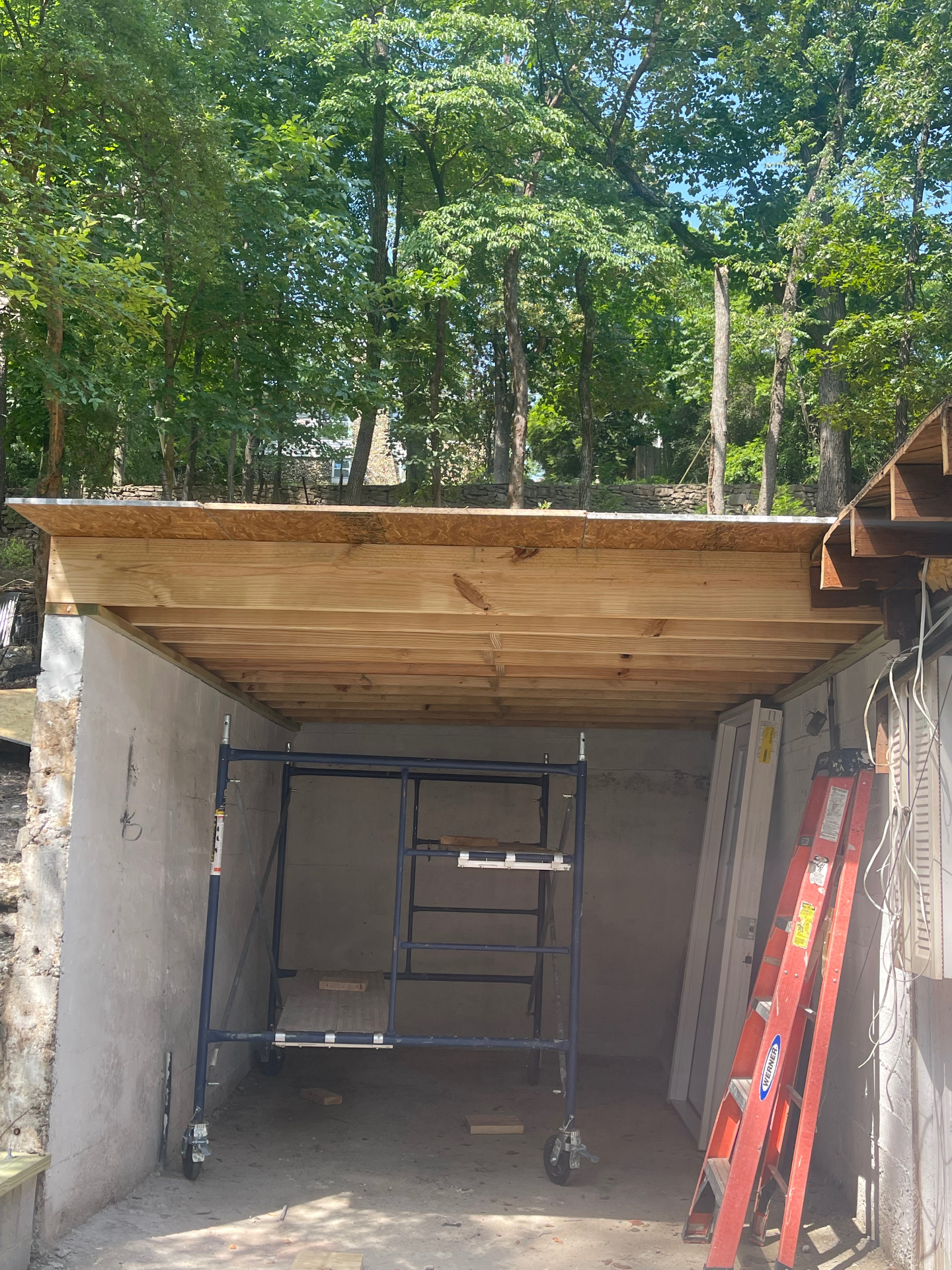 Wall framing and roof trusses - Cleveland, TN