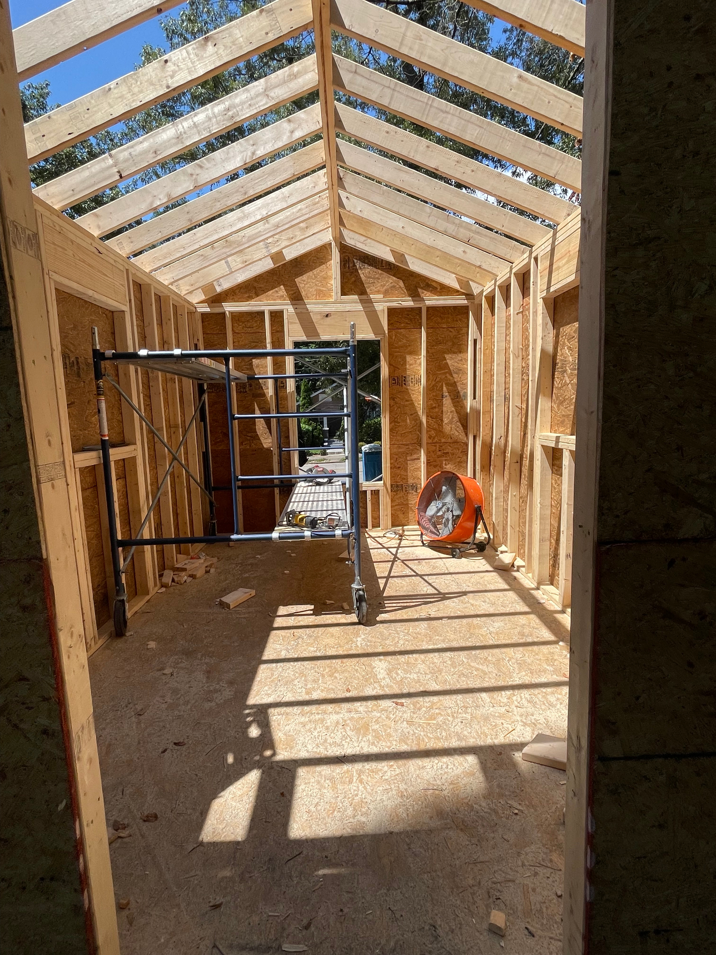 Roof decking installation - Cleveland, TN