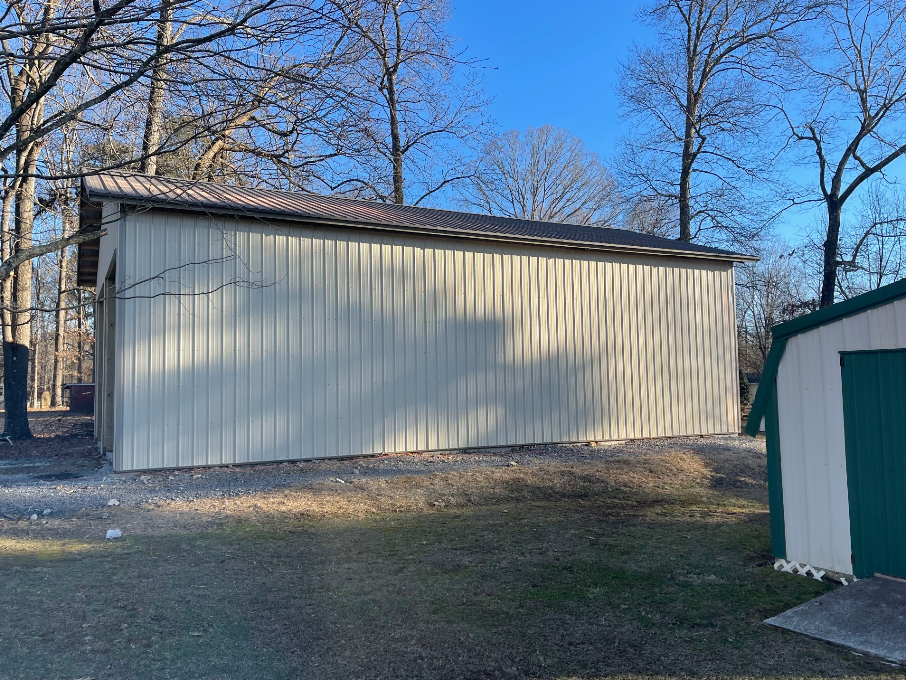 Finished side profile showing long span - Cleveland, TN